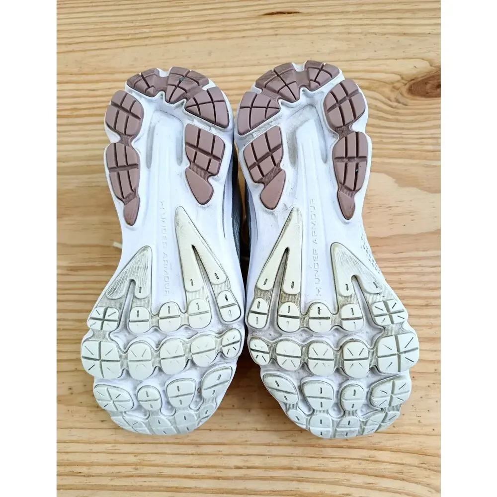 Under Armour Charged Gemini Women's Running Sneakers Size 6 US